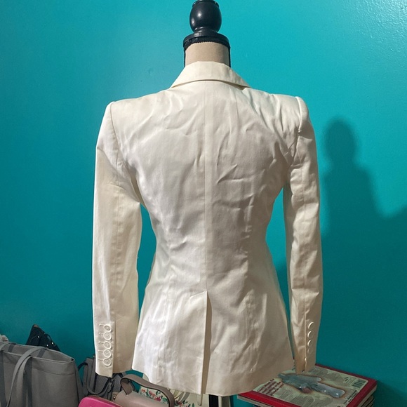 Blazer - Picture 2 of 2